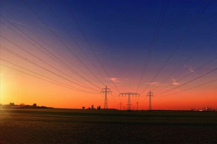 Doğal gaz santrallerinden elektrik &uuml;retiminde rekor d&uuml;ş&uuml;ş