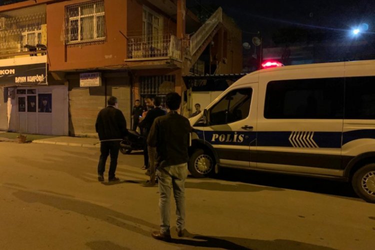 Eniştesini barış toplantısında &ouml;ld&uuml;rm&uuml;ş