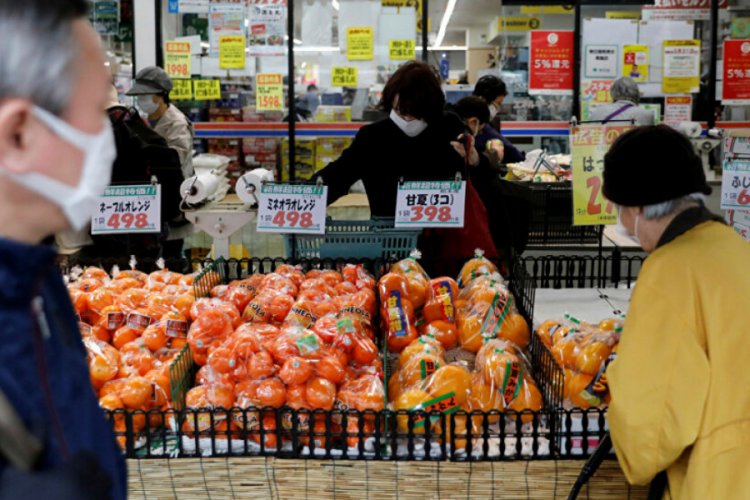 Japonya'da 'kadınlar yavaş, markete erkekler gitsin' diyen belediye başkanına tepki