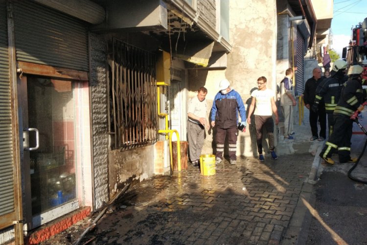Samsun'da koltuk yangını paniğe yol a&ccedil;tı