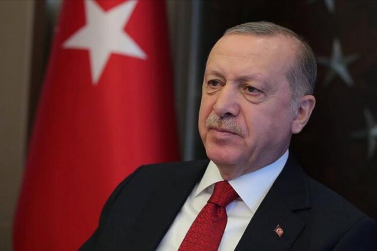 Cumhurbaşkanı Erdoğan'dan şiir paylaşımı