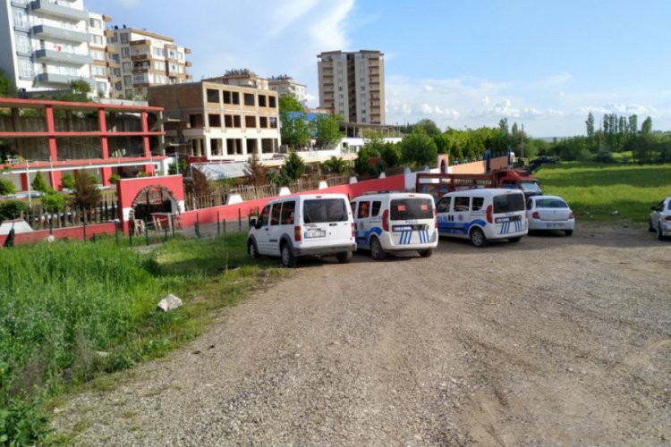 Akraba iki aile arasında silahlı kavga: 3 yaralı