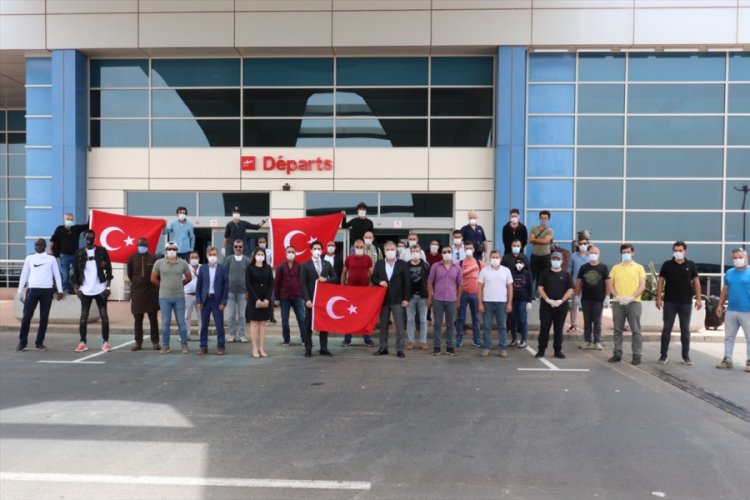 Moritanya ve Senegal'deki T&uuml;rk vatandaşları yurda d&ouml;nmek &uuml;zere yola &ccedil;ıktı