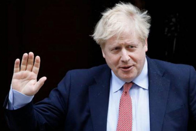 İngiltere Başbakanı Johnson g&ouml;reve d&ouml;n&uuml;yor