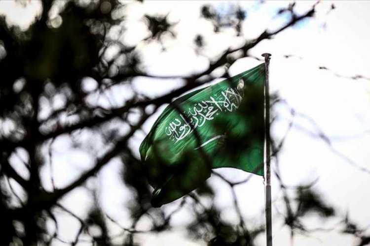 Arap koalisyonu Husiler'in akaryakıt gemisini serbest bıraktı