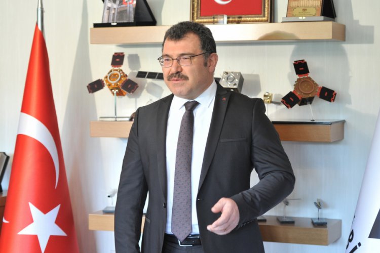 Koronavir&uuml;s projelerine başvuranların 3'te 2'si kadın araştırmacı