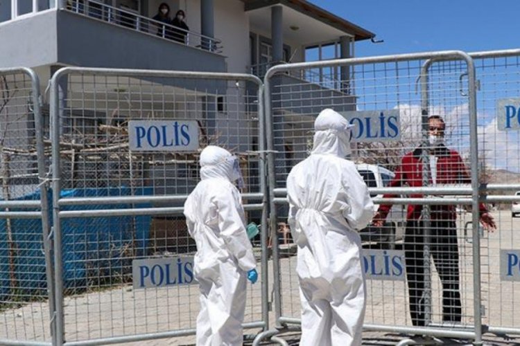 Van'da 5 sokak karantinaya alındı! Vaka sayısı 6'ya y&uuml;kseldi