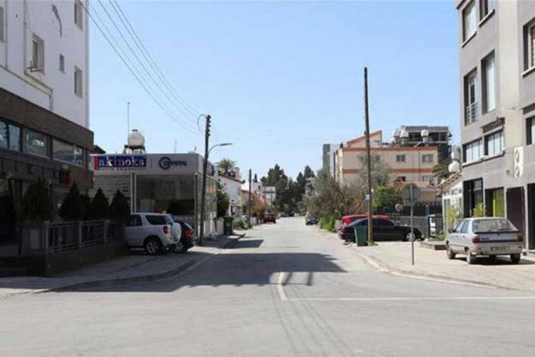 KKTC'de iş yerlerinin kademeli a&ccedil;ılması planlanıyor