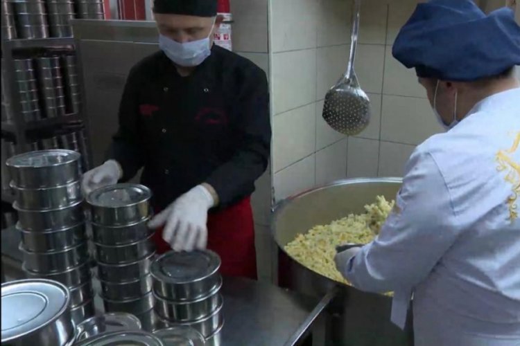 Ordu'da g&uuml;nl&uuml;k 1400 kişiye sıcak yemek