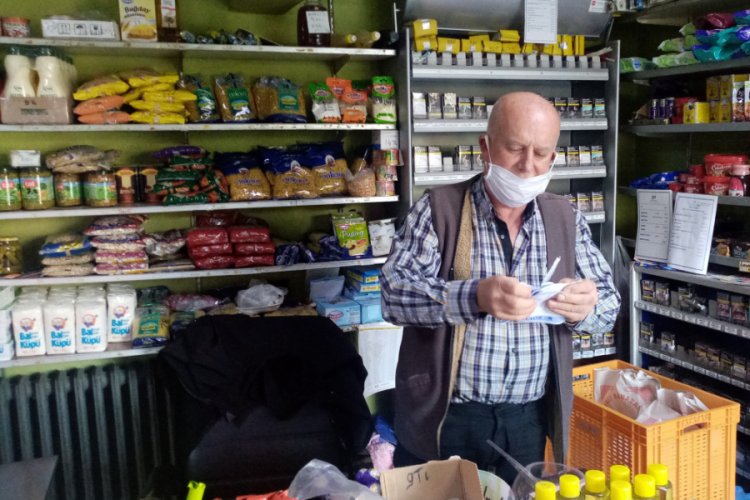 Hayırsever vatandaş 250 liralık bakkal borcunu &ouml;dedi