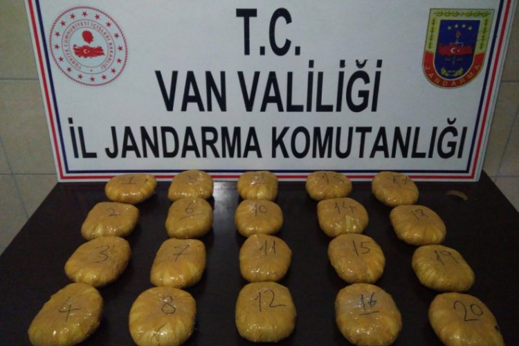 Mmenfeze saklanan 10 kilogram esrarı 'Cesur' buldu