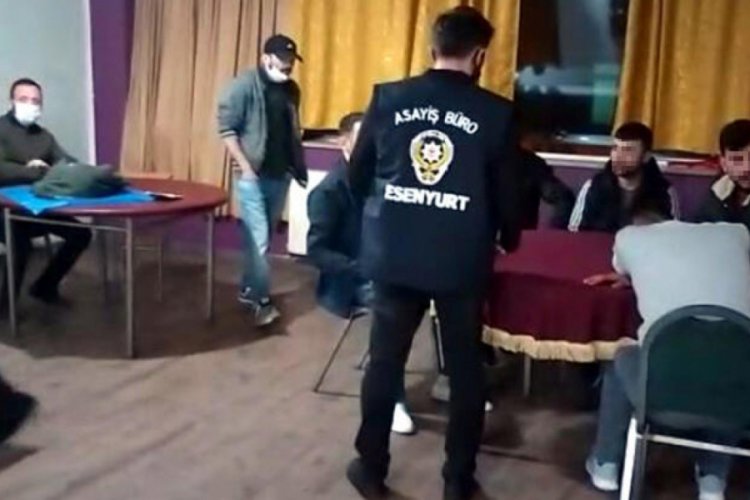 M&uuml;h&uuml;rl&uuml; kahvede kumar oynayanlara ikinci baskın