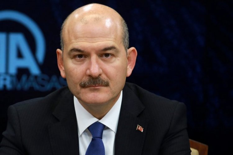 Bakan Soylu, silahın kazara ateş alması ile &ouml;len Suriyeli gencin babasını aradı