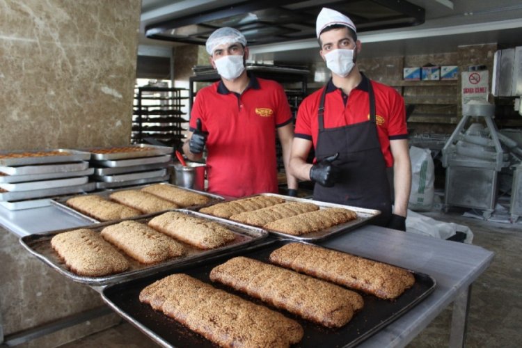 Fırından Ramazan sofrasına 'Kahke'