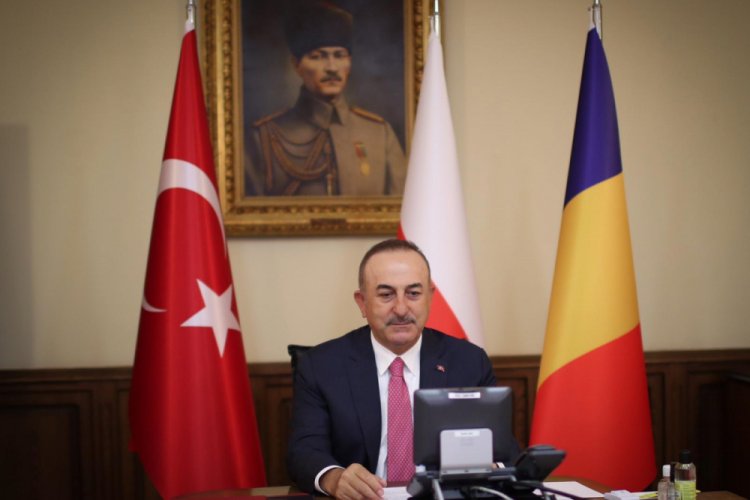 T&uuml;rkiye-Polonya-Romanya Dışişleri Bakanları toplantısı, videokonferansla yapıldı