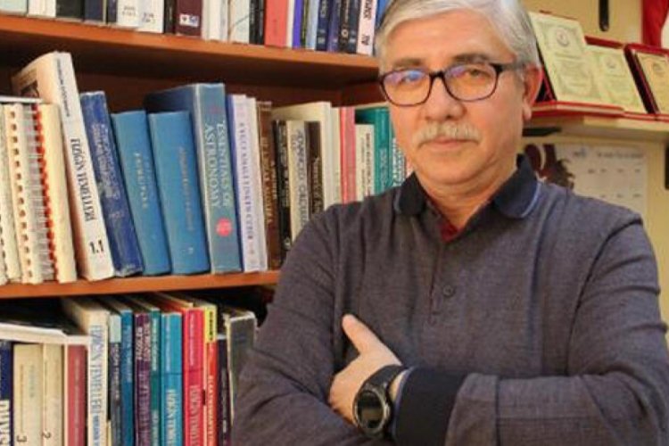 Prof. Dr. İbrahim K&uuml;&ccedil;&uuml;k: "UFO g&ouml;r&uuml;nt&uuml;leri yeni değil"