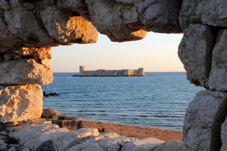 Bakan Ersoy'un a&ccedil;ıklaması turizmcileri umutlandırdı