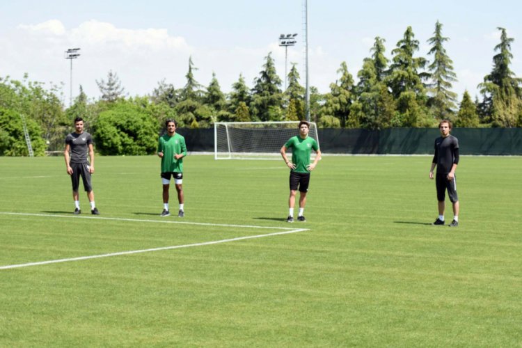 Denizlispor'da sosyal mesafeli idman