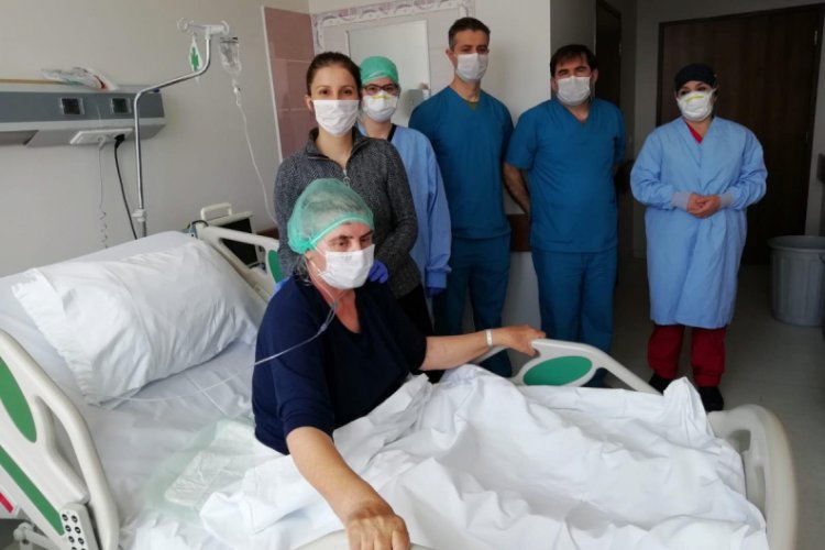 Yoğun bakımda 32 g&uuml;n kalan koronavir&uuml;s hastası: &Ouml;ld&uuml;m, geldim