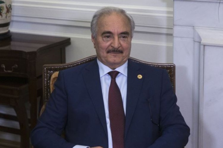 Uzmanlara g&ouml;re Hafter'in 'devlet başkanlığı' iddiası ters tepecek