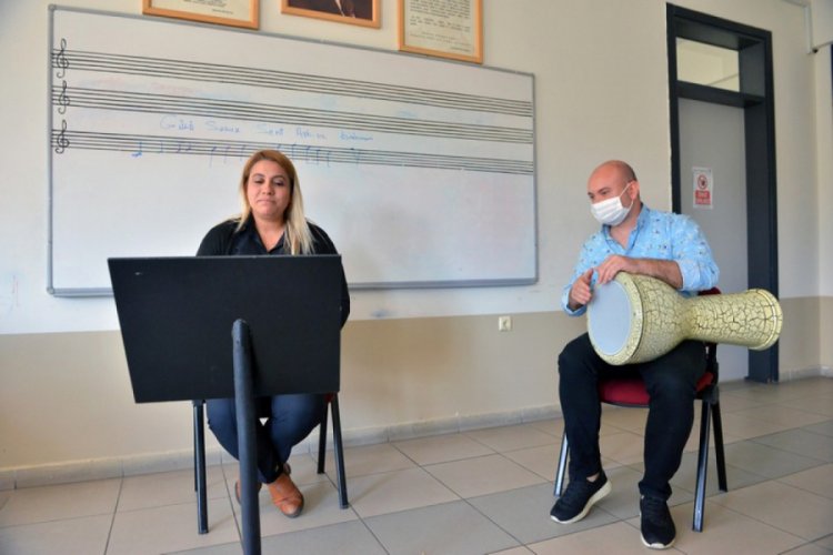 Bursa Yıldırım'da m&uuml;zik eğitimine 'engel' yok