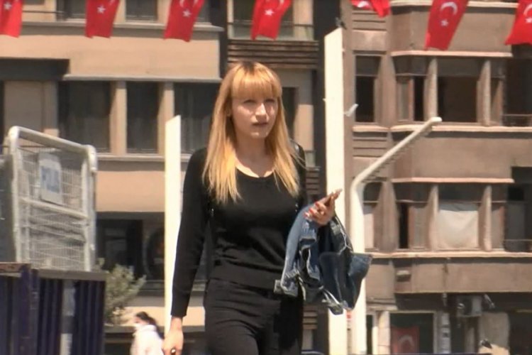 Taksim ve İstiklal Cadesi'nde yoğunluk