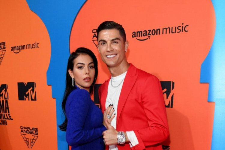 Cristiano Ronaldo'nun sevgilisi de 7. Koğuştaki Mucize r&uuml;zgarına kapıldı