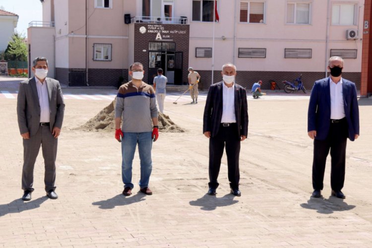 Bursa'da eğitime destek s&uuml;r&uuml;yor