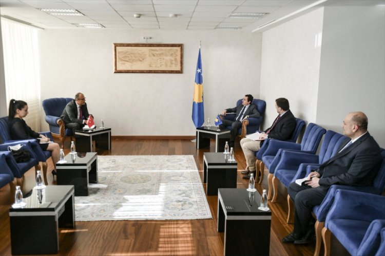 Kosova'dan yardımları nedeniyle T&uuml;rkiye'ye teşekk&uuml;r