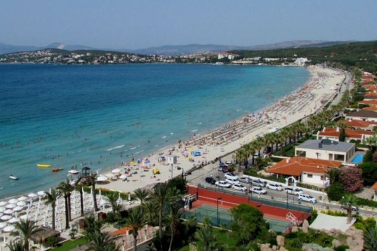 Turizm geliri ilk &ccedil;eyrekte y&uuml;zde 11 azaldı