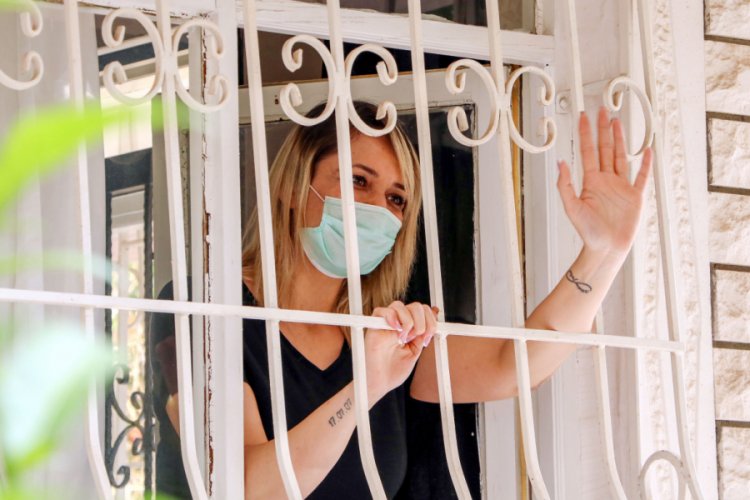 9 g&uuml;nde taburcu oldu: Koku alınca sevin&ccedil;ten &ccedil;ığlık attım