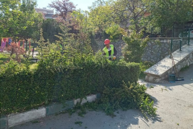 Bursa Yıldırım'da parklara &ouml;zel bakım