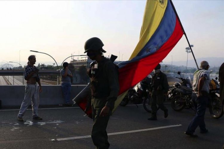Venezuela'daki başarısız darbe girişiminin &uuml;zerinden 1 yıl ge&ccedil;ti