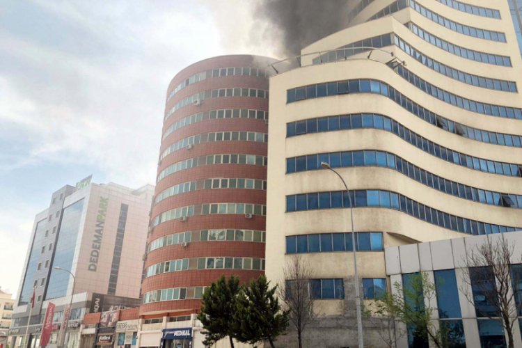 Gaziantep'te boş otelde yangın