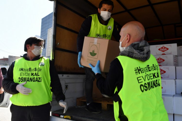 Bursa Osmangazi'de 10 g&uuml;nde 62 bin 988 sosyal destek