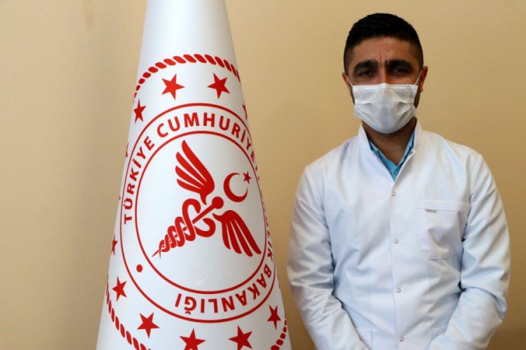 Başhekim koronavir&uuml;s&uuml; yendi, 'imm&uuml;n plazma' bağış&ccedil;ısı oldu