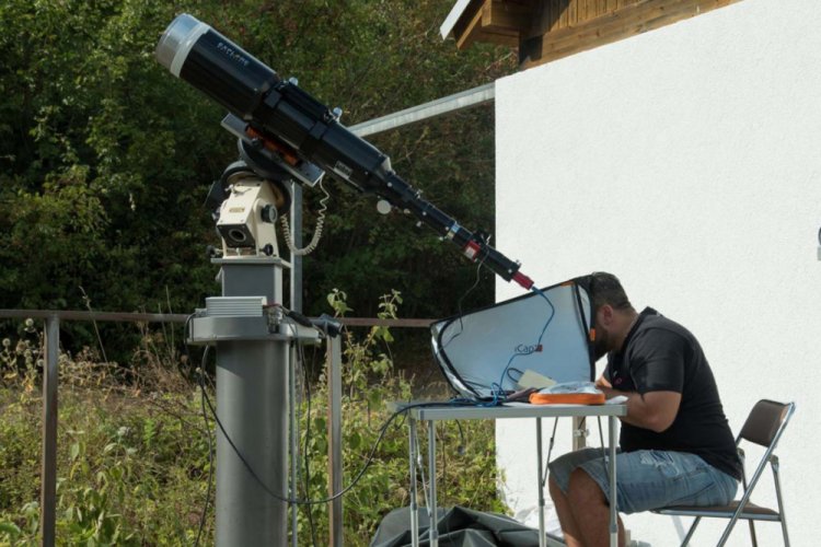 T&uuml;rk astrofotoğraf&ccedil;ı, uzaydaki ender anı fotoğrafladı