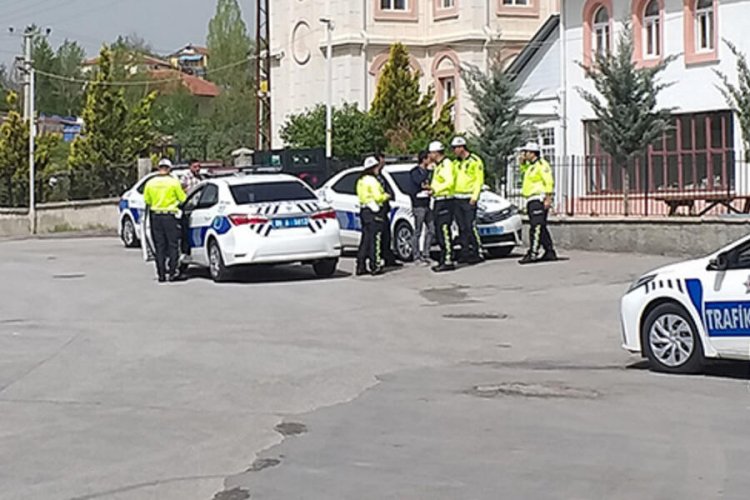 Trafik polisine saldıran zanlı yakalandı