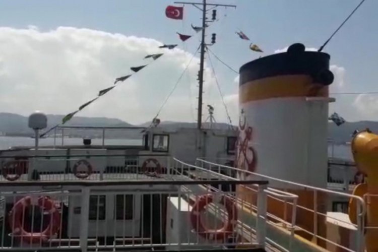 Koronavir&uuml;s pandemisiyle m&uuml;cadeleye denizden sirenli destek
