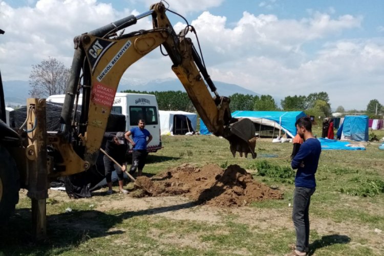Bursa İneg&ouml;l'de mevsimlik iş&ccedil;ilerin barınma alanları d&uuml;zenleniyor