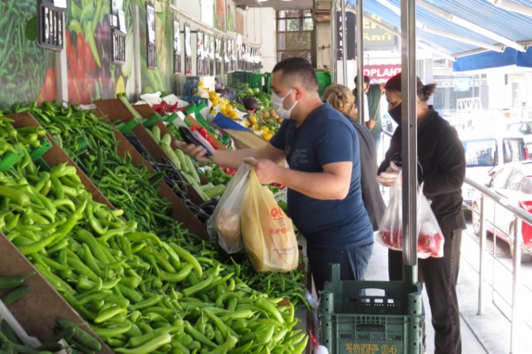 Marketlerde son dakika yoğunluğu