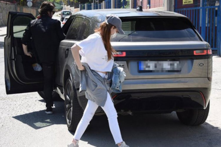 El&ccedil;in Sangu direksiyonu sevgilisine emanet etti