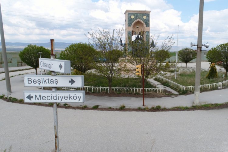 Eskişehir'deki meydan 1 Mayıs'ı ilk defa sessiz ge&ccedil;irdi
