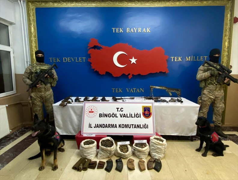 PKK'nın cephaneliği ele ge&ccedil;irildi