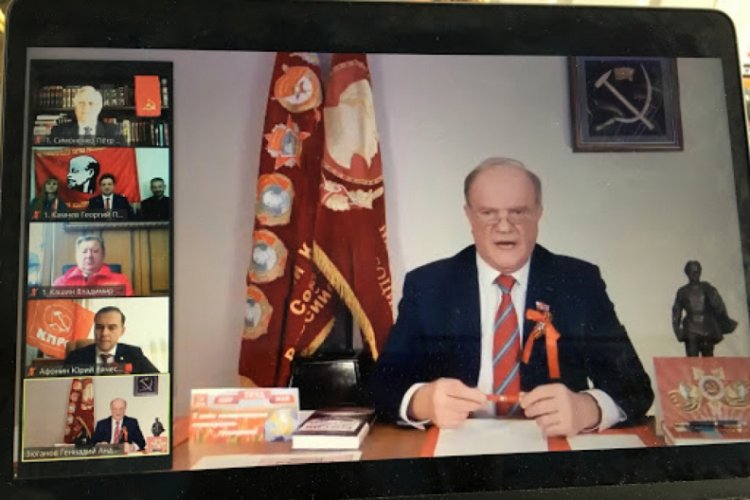Rusya'da 1 Mayıs Kovid-19 nedeniyle online kutlandı