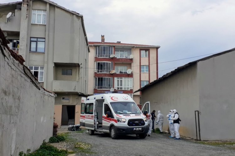 Haber alınamayan adam evinde &ouml;l&uuml; bulundu