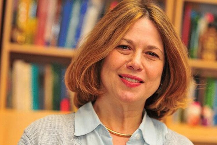 T&uuml;rk profes&ouml;r İvet Bahar'dan alkışlanacak başarı!
