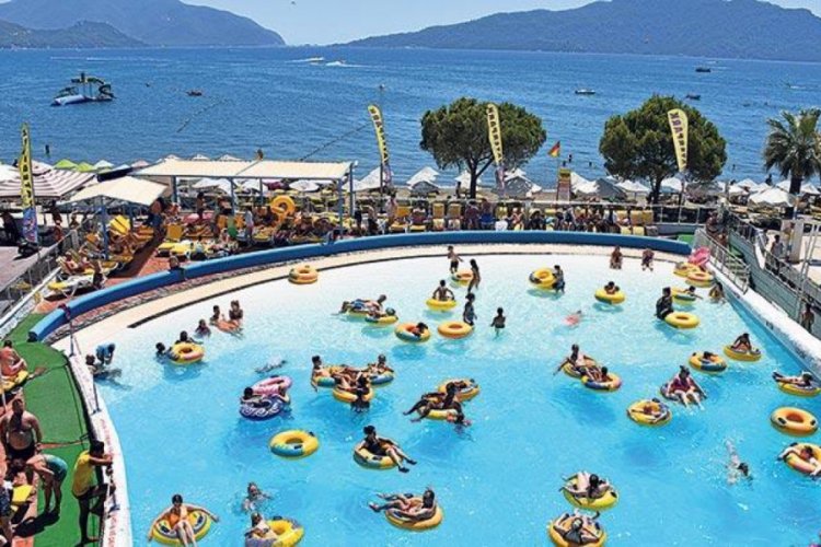 23.5 milyon turiste 4 dilde mektup yazdılar