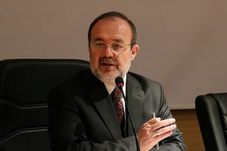 Eski Diyanet İşleri Başkanı G&ouml;rmez'den 'cuma hutbesi' a&ccedil;ıklaması