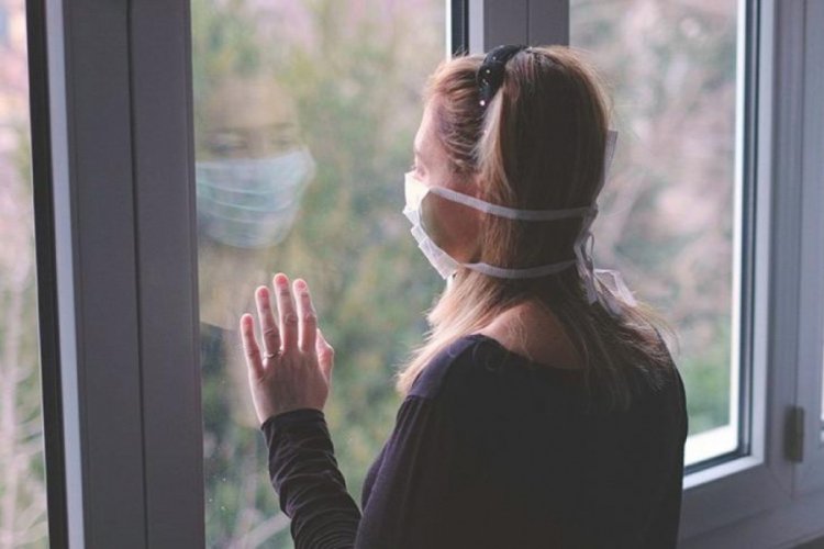 Koronavir&uuml;sten psikolojik olarak olumsuz etkilenenlerin oranı y&uuml;zde 52 oldu